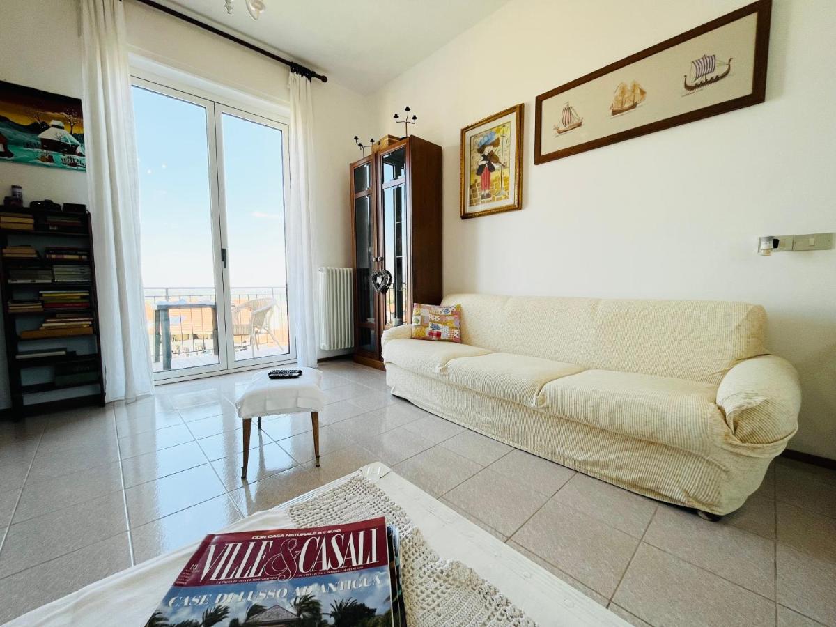 Casa Vacanze Con Vista Panoramica Frassinello Monferrato Exterior photo